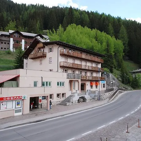 Sissi Apartament *
